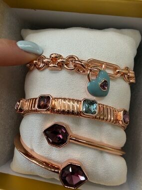 Bomb Party - Gem Society Holiday 2025